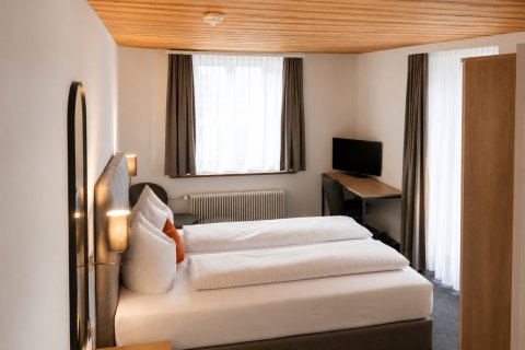 Doppelzimmer mit Balkon