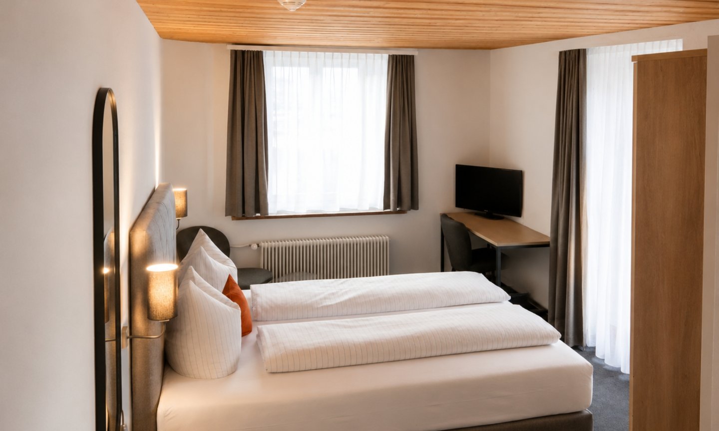 Doppelzimmer mit Balkon